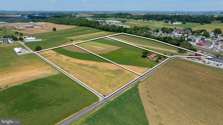 20 Kinzer Rd, Kinzers, PA à vendre - Photo de l’immeuble – Image 3 sur 7
