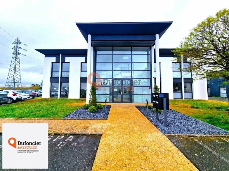 Bureau dans Poitiers à louer - Photo de l’immeuble – Image 1 sur 5