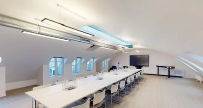 13 Rue Des Petits Hôtels, Paris à louer Photo intérieure– Image 2 sur 8