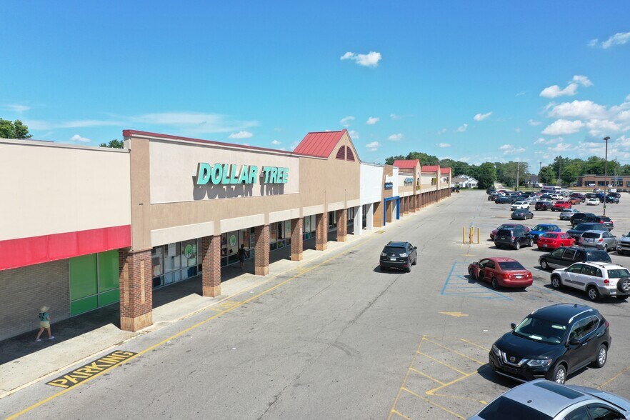 3620-3700 S East St, Indianapolis, IN à louer - Photo de l’immeuble – Image 2 sur 8