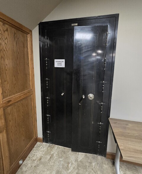 310 S 1st Ave, Sioux Falls, SD à louer - Photo intérieure – Image 2 sur 22
