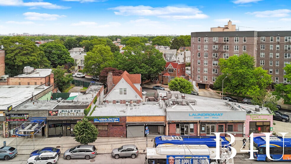2075 Flatbush Ave, Brooklyn, NY à vendre - Photo de l’immeuble – Image 1 sur 4