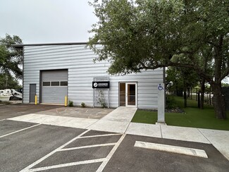 Plus de détails pour 9 Spanish Pass Rd, Boerne, TX - Local d'activités à louer