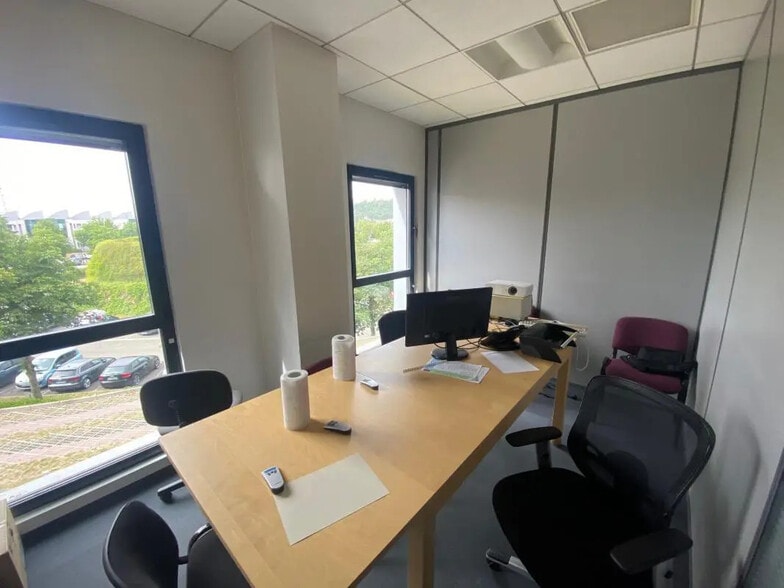 Bureau dans Saint-Étienne à louer - Photo de l’immeuble – Image 3 sur 4
