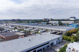 1255 Humber Pl, Ottawa, ON à louer Photo de l’immeuble– Image 2 sur 2