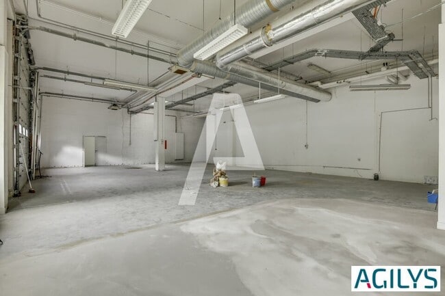 Plus de détails pour 9-13 Rue Georges Besse, Antony - Bureau, Local d'activités à louer