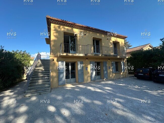 Plus de détails pour 15 Avenue Maréchal De Lattre De Tassigny, Aix-en-Provence - Bureau à louer