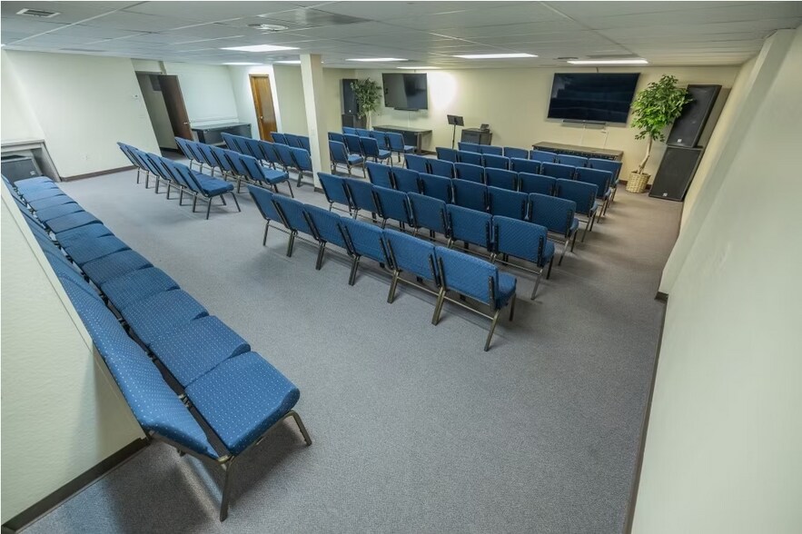 33551 County Road 37, Kiowa, CO à louer - Photo de l’immeuble – Image 2 sur 52