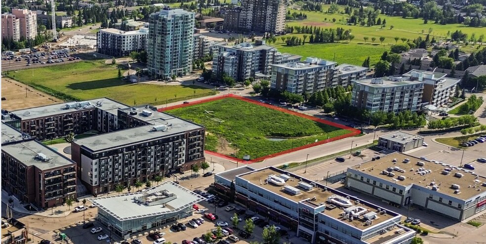 10920 25 Ave, Edmonton, AB à vendre - Aérien – Image 2 sur 5