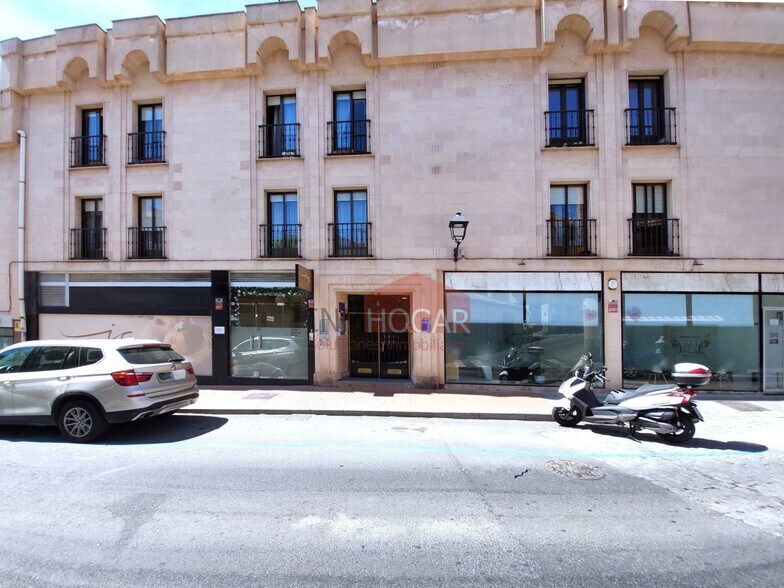 Immeuble residentiel dans Ávila, Ávila à vendre - Photo de l’immeuble – Image 1 sur 6