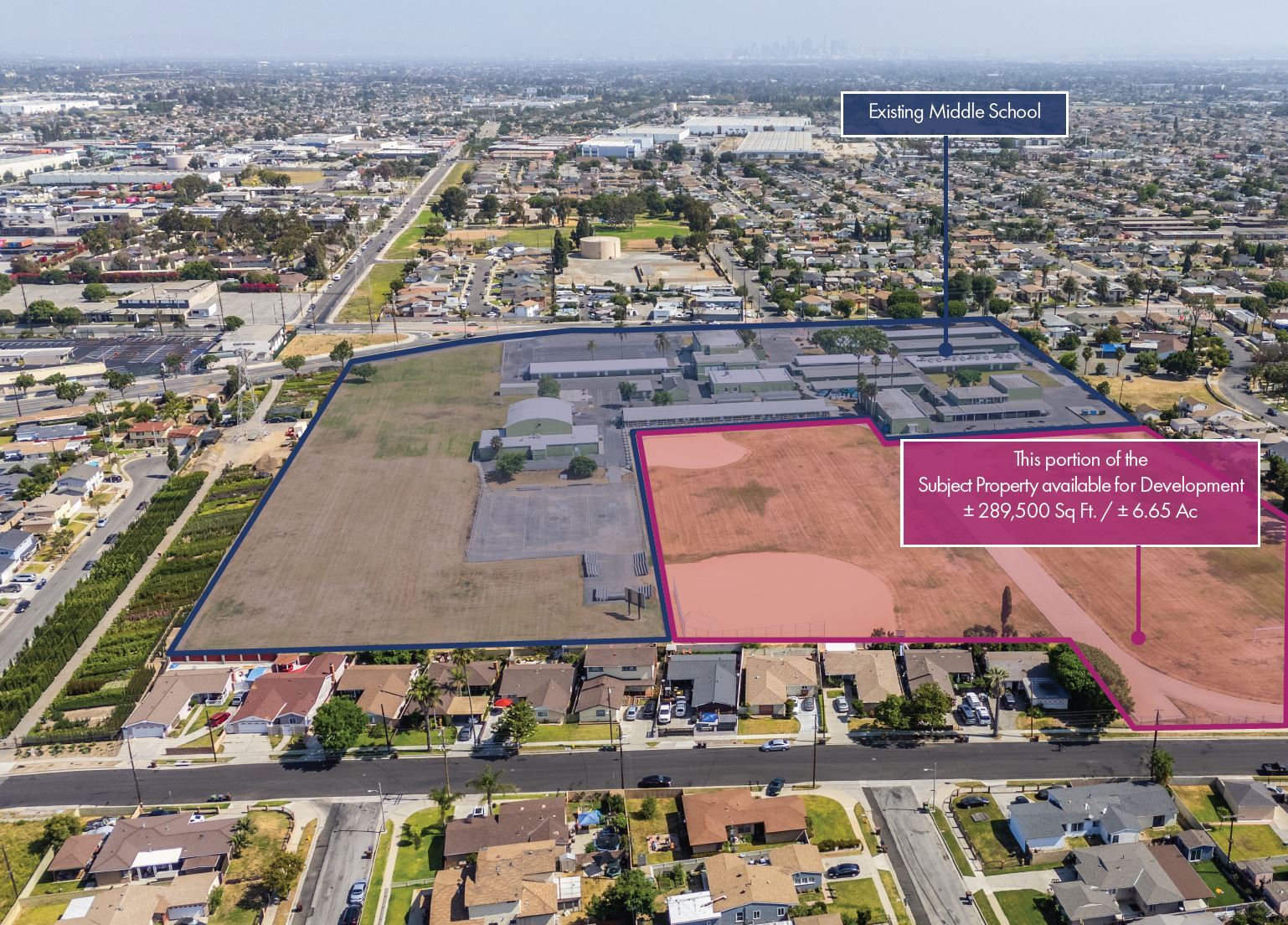 2600 W Compton Blvd, Compton, CA à louer Aérien– Image 1 sur 3