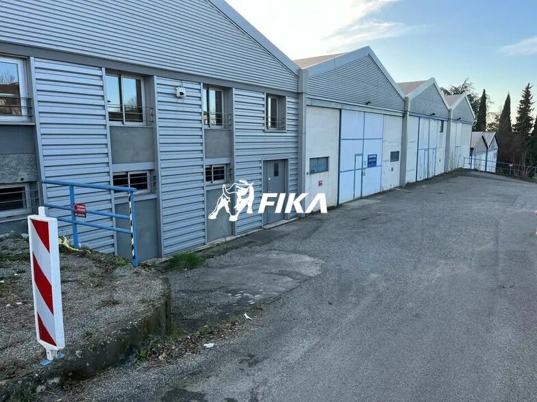 Local d’activités dans Toulouse à louer - Photo de l’immeuble – Image 1 sur 10