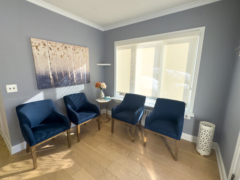 304 Bloomfield Ave, Verona, NJ à louer - Photo de l’immeuble – Image 2 sur 19