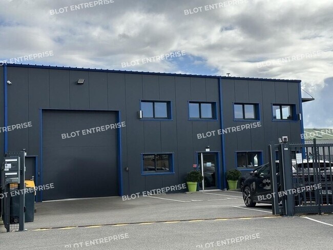 Plus de détails pour Bureau, Industriel/Logistique à louer