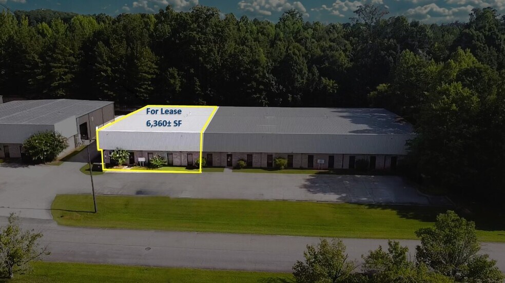 175 Andrew Dr, Stockbridge, GA à louer - Photo de l’immeuble – Image 1 sur 6