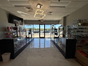 840 Ernest West Barrett Pky, Kennesaw, GA à louer Photo intérieure– Image 2 sur 6