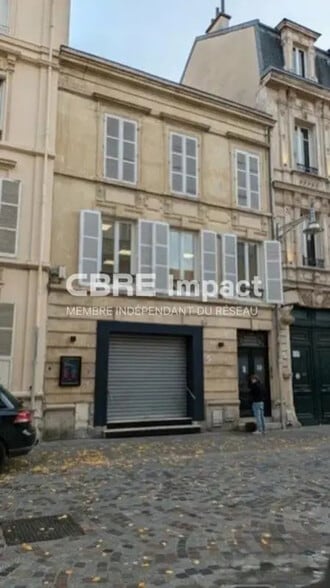 29 Rue De Châtivesle, Reims à louer - Photo de l’immeuble – Image 3 sur 3