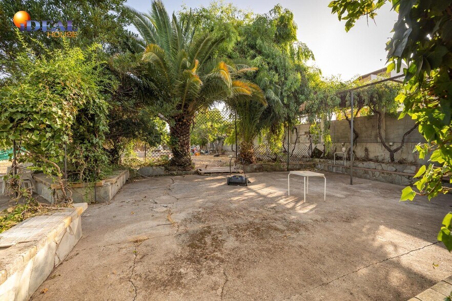 Terrain dans Güevéjar, Granada à vendre - Photo de l’immeuble – Image 2 sur 50
