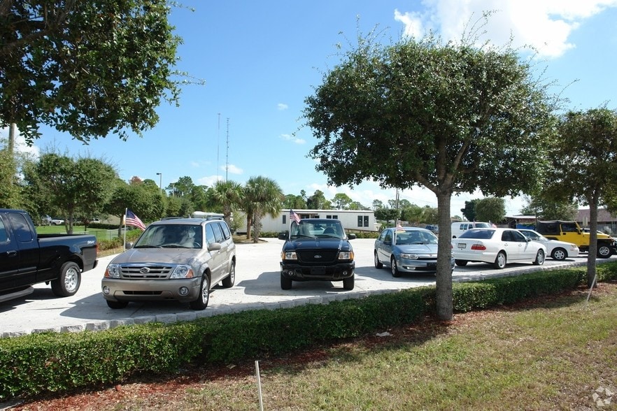 7770 S US Highway 1, Port Saint Lucie, FL à vendre - Photo principale – Image 1 sur 9