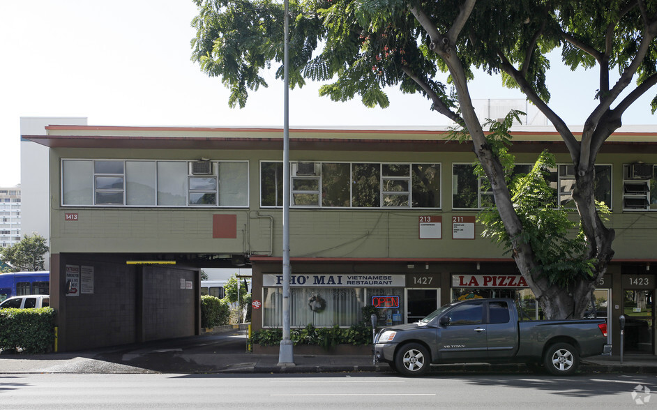 1411 S King St, Honolulu, HI à louer - Photo de l’immeuble – Image 3 sur 19