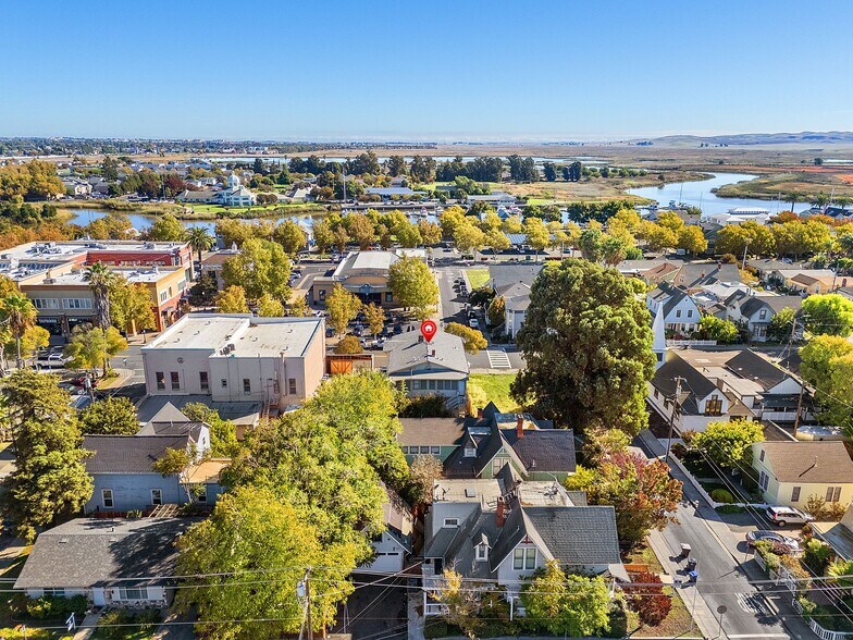 815 Main St, Suisun City, CA à vendre - Photo de l’immeuble – Image 2 sur 25