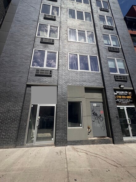 170 Marcy Ave, Brooklyn, NY à louer - Photo de l’immeuble – Image 1 sur 6