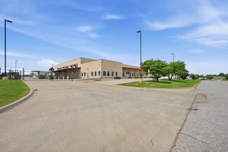 Plus de détails pour 3225 Melcat Dr, Oklahoma City, OK - Industriel/Logistique à vendre