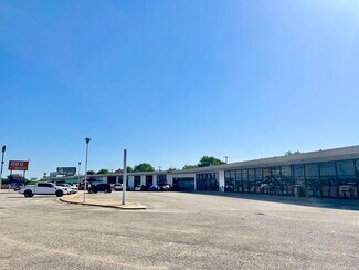 Plus de détails pour 7201 Camp Bowie Blvd, Fort Worth, TX - Bureau/Local commercial, Local commercial à louer