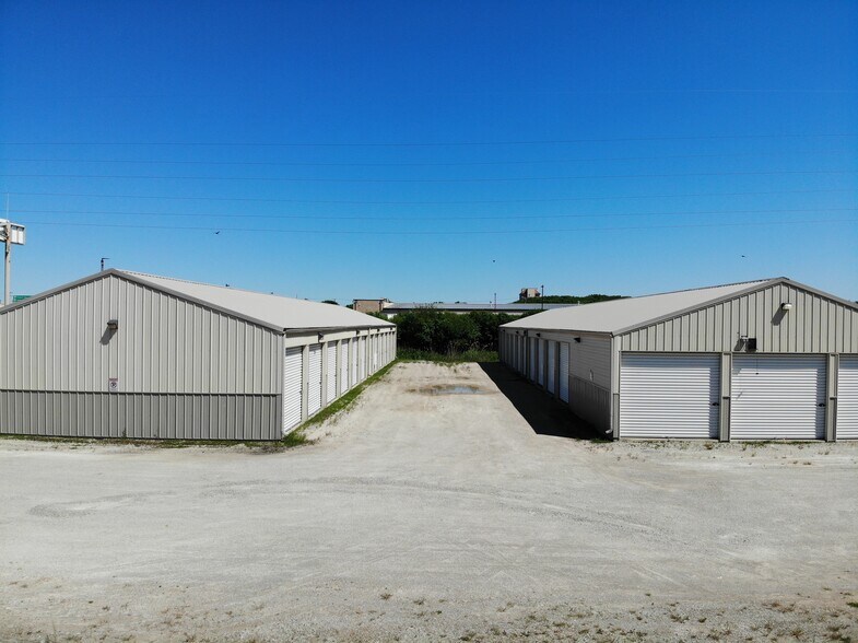 2285 Northern Rd, Neenah, WI à vendre - Photo de l’immeuble – Image 3 sur 22