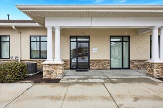 545 Beckett Rd, Logan Township, NJ à louer Photo intérieure– Image 1 sur 16