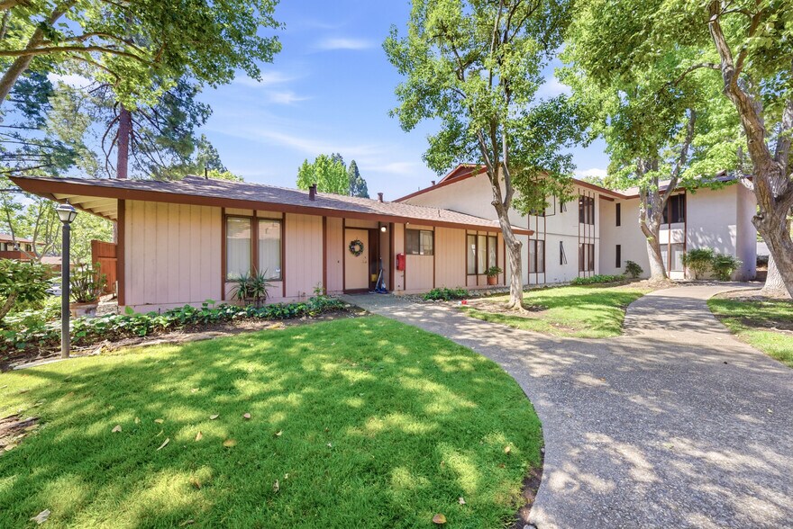 670 Tempe Ct, Pleasant Hill, CA à vendre - Photo de l’immeuble – Image 1 sur 14