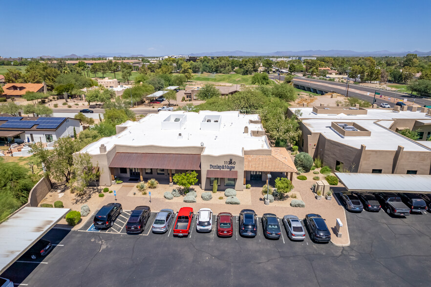 11260 N Tatum Blvd, Phoenix, AZ à louer - Photo de l’immeuble – Image 3 sur 15