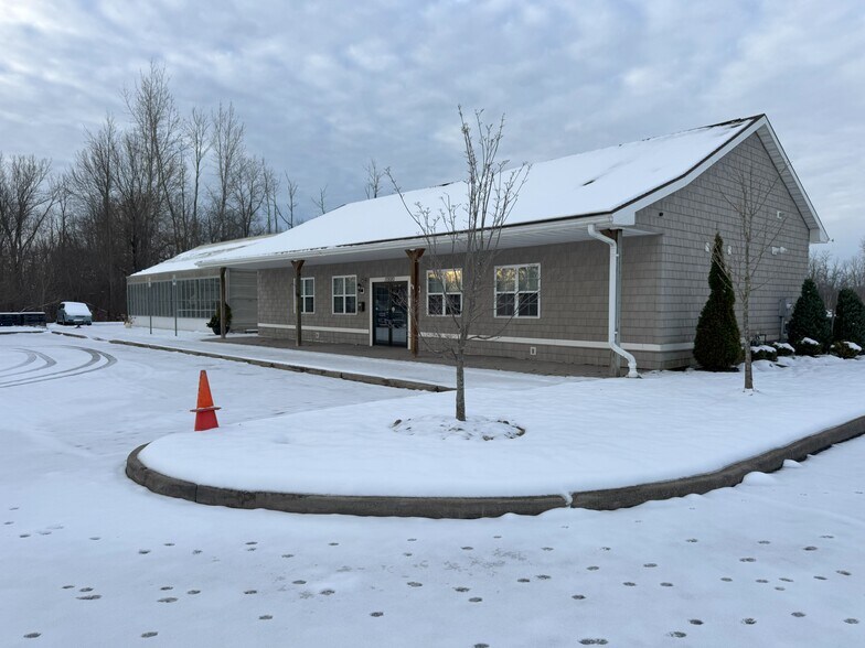 10880 Transit Rd, East Amherst, NY à louer - Photo de l’immeuble – Image 2 sur 14