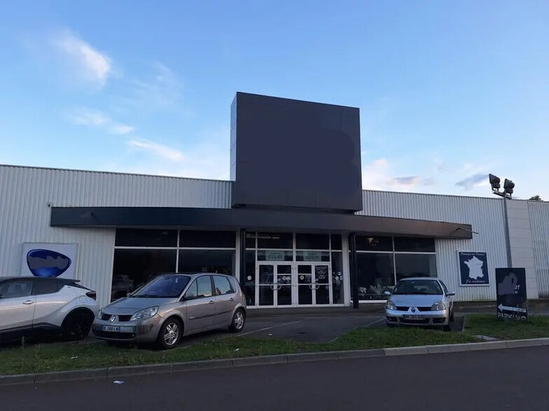 Local commercial dans Andelnans à vendre - Photo de l’immeuble – Image 2 sur 9