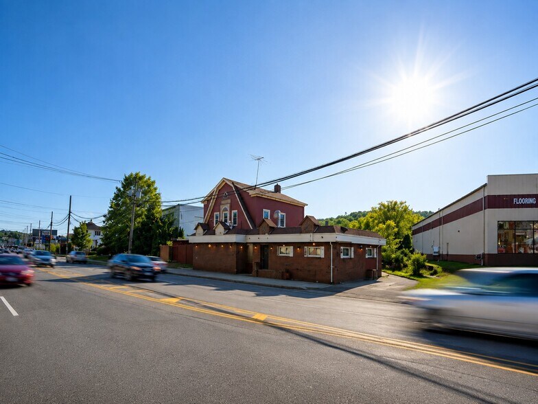 257 Saw Mill River Rd, Elmsford, NY à louer - Photo de l’immeuble – Image 3 sur 10