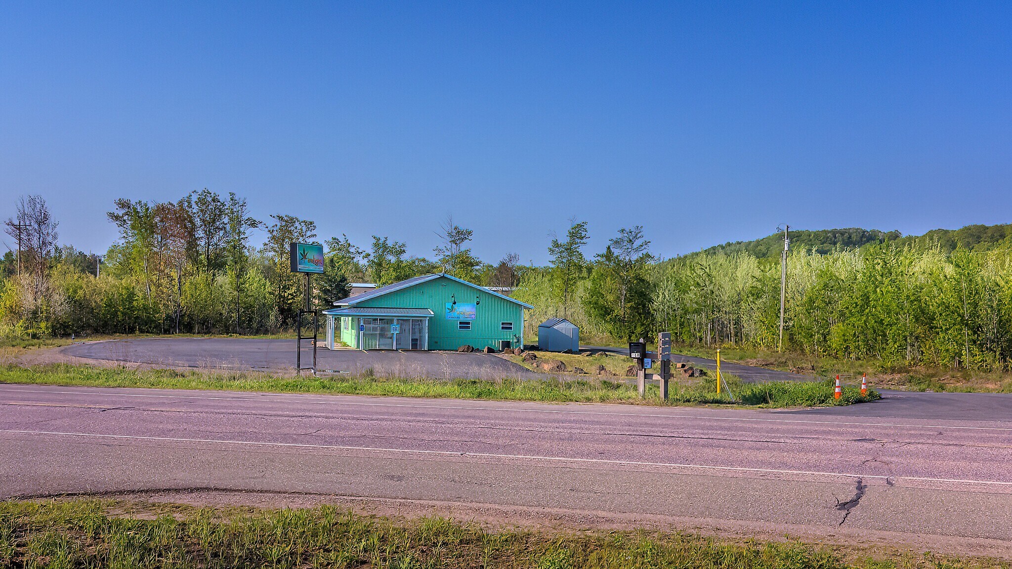 918 County Road 480, Marquette, MI à vendre Photo principale– Image 1 sur 31