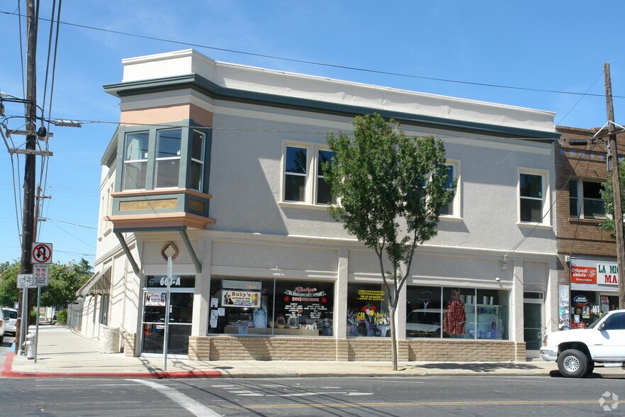 661-663 I St, Los Banos, CA à vendre - Photo de l’immeuble – Image 2 sur 3