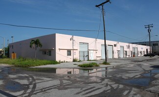 Plus de détails pour 400-490 SE 11th Ave, Hialeah, FL - Industriel/Logistique à louer