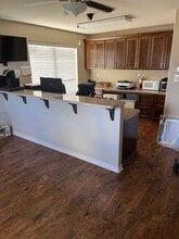 1709 Beauvoir Ln, Victoria, TX à louer Photo intérieure– Image 1 sur 8