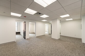 134 N LaSalle St, Chicago, IL à louer Photo intérieure– Image 2 sur 12