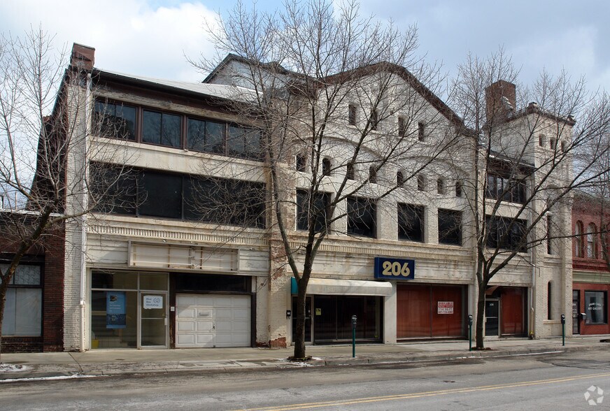 206 State St, Binghamton, NY à vendre - Photo principale – Image 1 sur 4