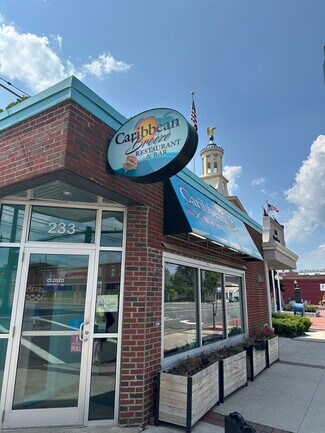 Plus de détails pour 233 Main St, Nashua, NH - Local commercial à vendre