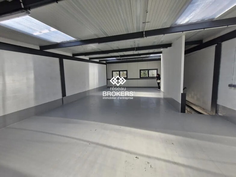 Industriel/Logistique dans Noisy-le-Grand à louer - Photo intérieure – Image 3 sur 4