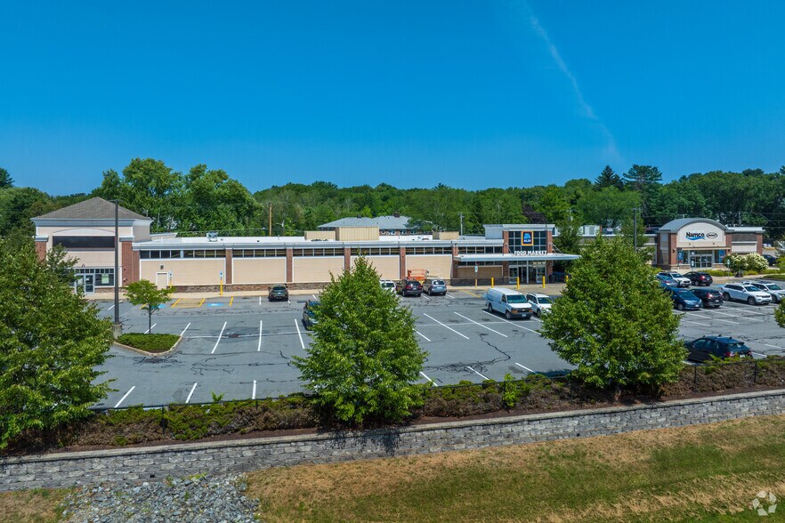 539 S Broadway, Salem, NH à louer - Photo de l’immeuble – Image 2 sur 2