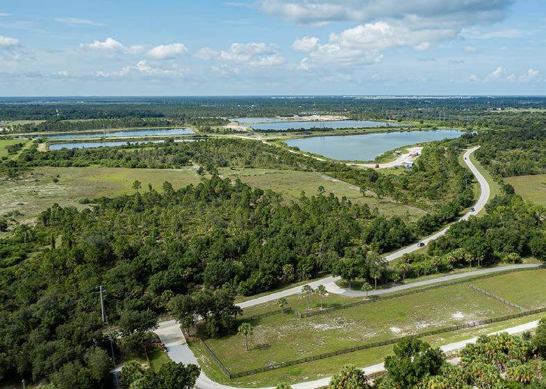 Washington Loop, Punta Gorda, FL à vendre Photo principale– Image 1 sur 7