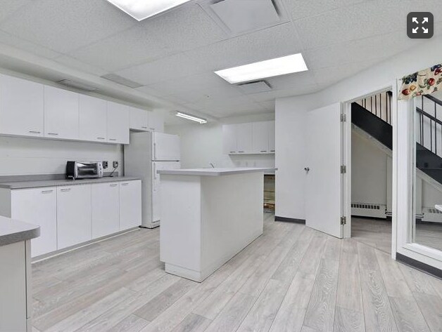 1300 St Notre-Dame Centre, Trois-Rivières, QC à louer Photo intérieure– Image 1 sur 5