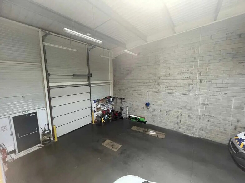 Local d'activités dans Orvault à vendre - Photo intérieure – Image 2 sur 5