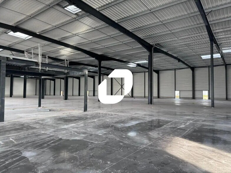 Bureau dans Bondues à louer - Photo de l’immeuble – Image 2 sur 9