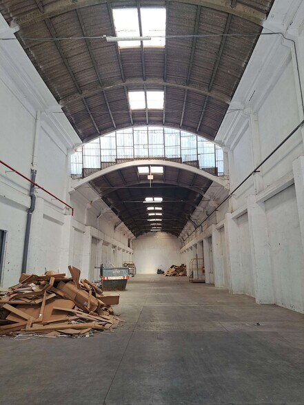 Industriel/Logistique dans L'Hospitalet de Llobregat, Barcelona à louer - Photo intérieure – Image 2 sur 8