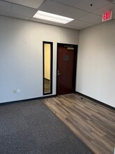 4500 S Lakeshore Dr, Tempe, AZ à louer Photo intérieure– Image 2 sur 7